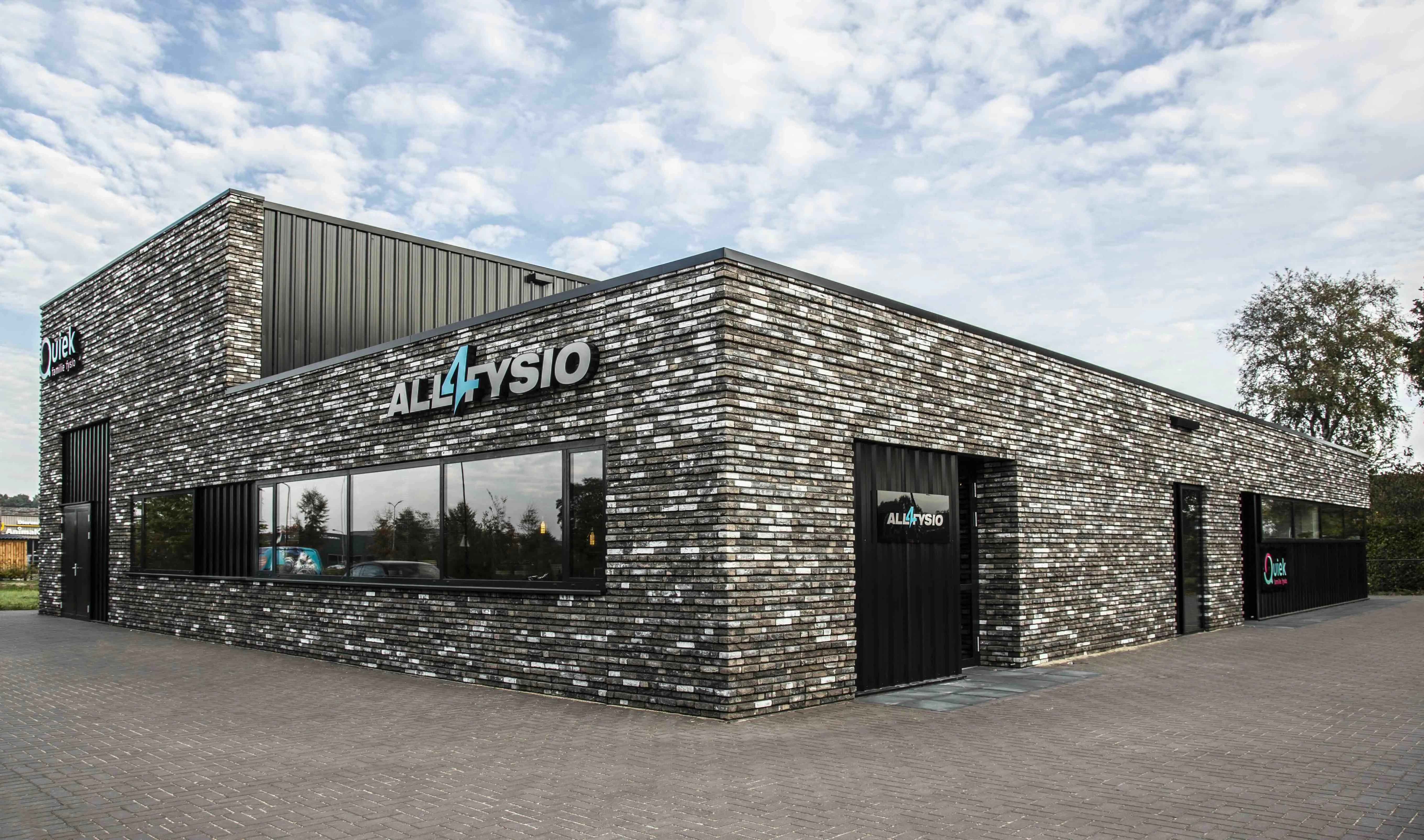 Het pand van All4Fysio in Harderwijk
